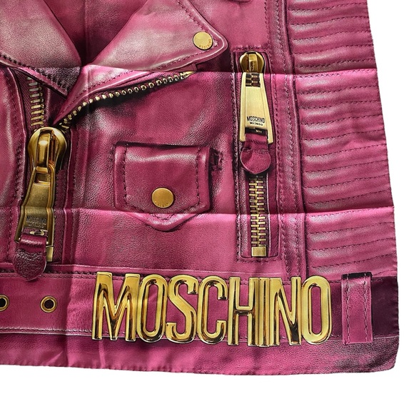 🔥🔥🔥NWT Moschino - Picture 2 of 3